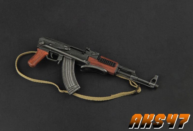 1/6 scale AK47 2