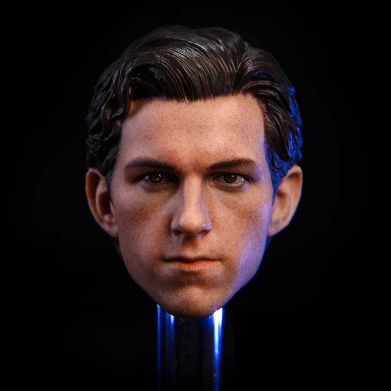 1:6 Scale Head Sculpt Of Peter Parker